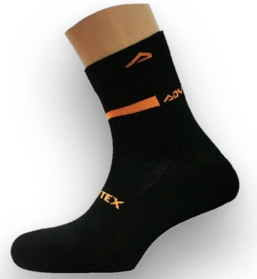 Calcetín técnico Adventure 15CM Negro Naranja